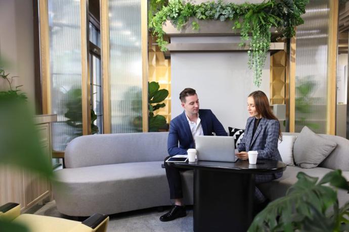 Discussion business 